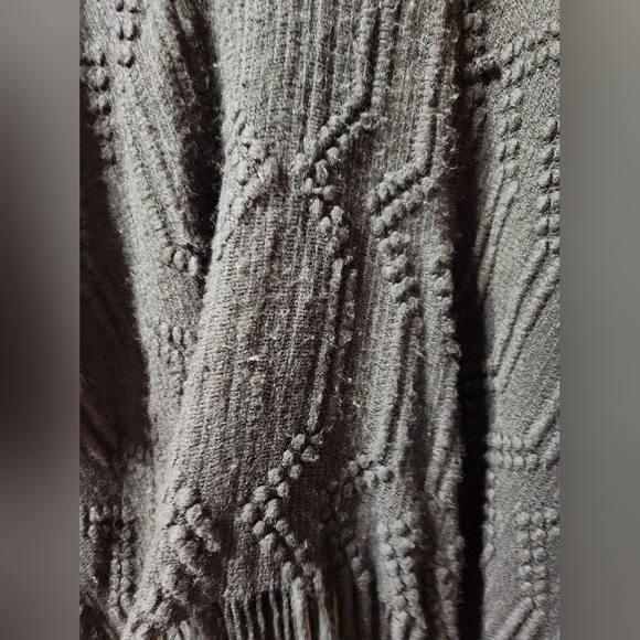 Wrangler Fridge Knit Black Poncho Shrug Small/Medium - Picture 7 of 7